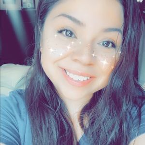 Meet your Posher, Angeles